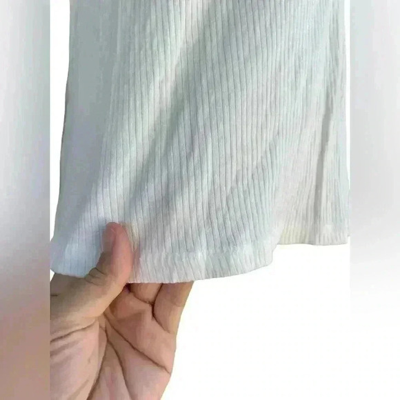 Maeve by Anthropologie women’s ribbed white turtleneck long sleeve top sz L - Picture 3 of 7